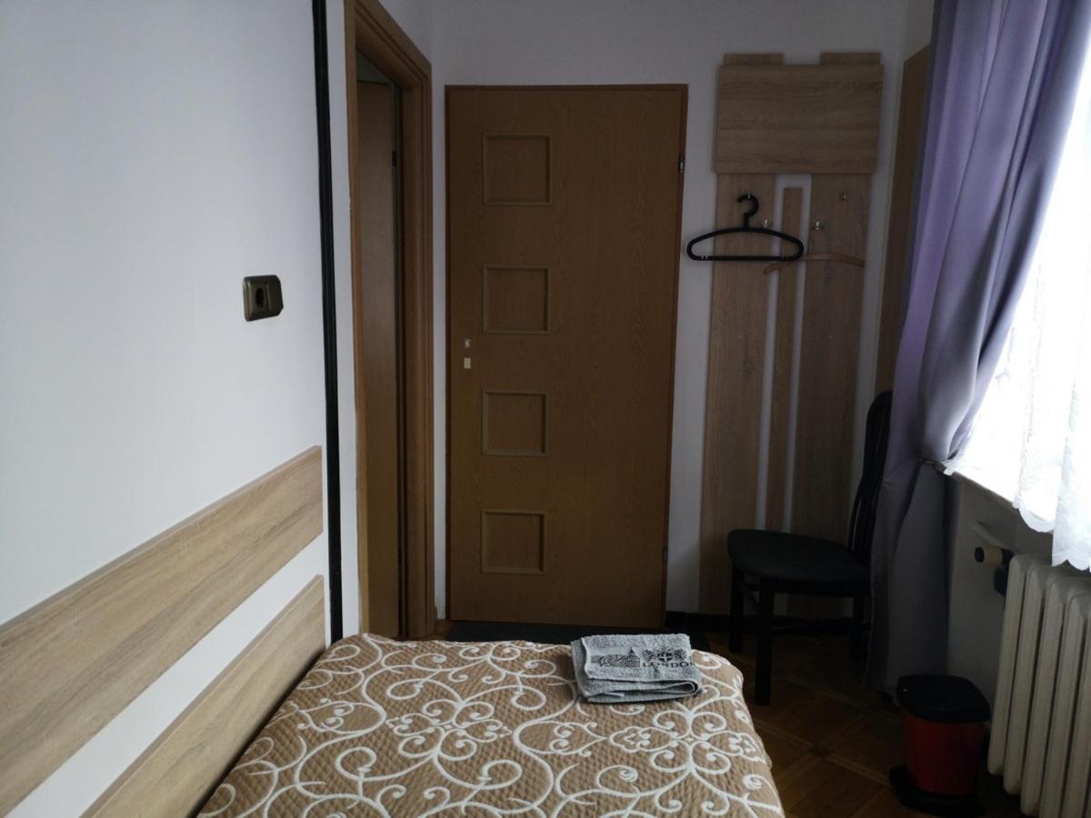 Mira Rent House Apartment วอร์ซอ ภายนอก รูปภาพ